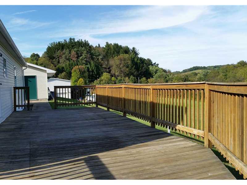 102 Holly Road Chicora, PA 16025 - Photo 19 of 25 Patio/Deck.