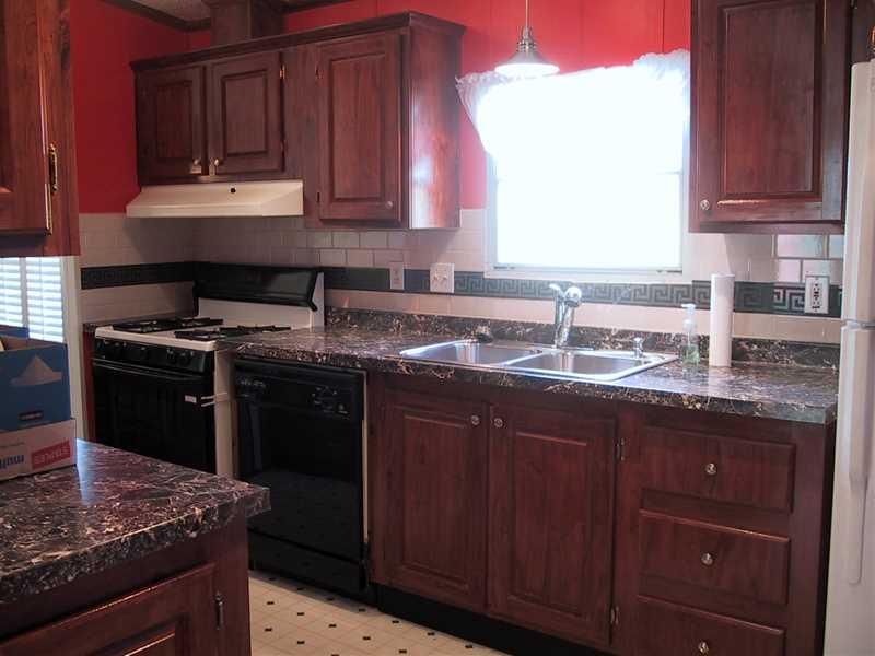 102 Holly Road Chicora, PA 16025 - Photo 6 of 25 Kitchen.