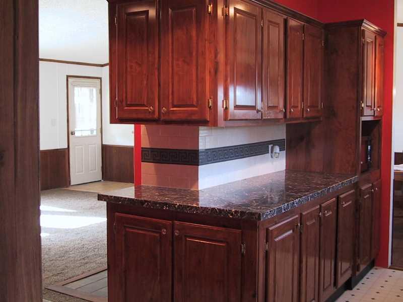 102 Holly Road Chicora, PA 16025 - Photo 7 of 25 Kitchen.