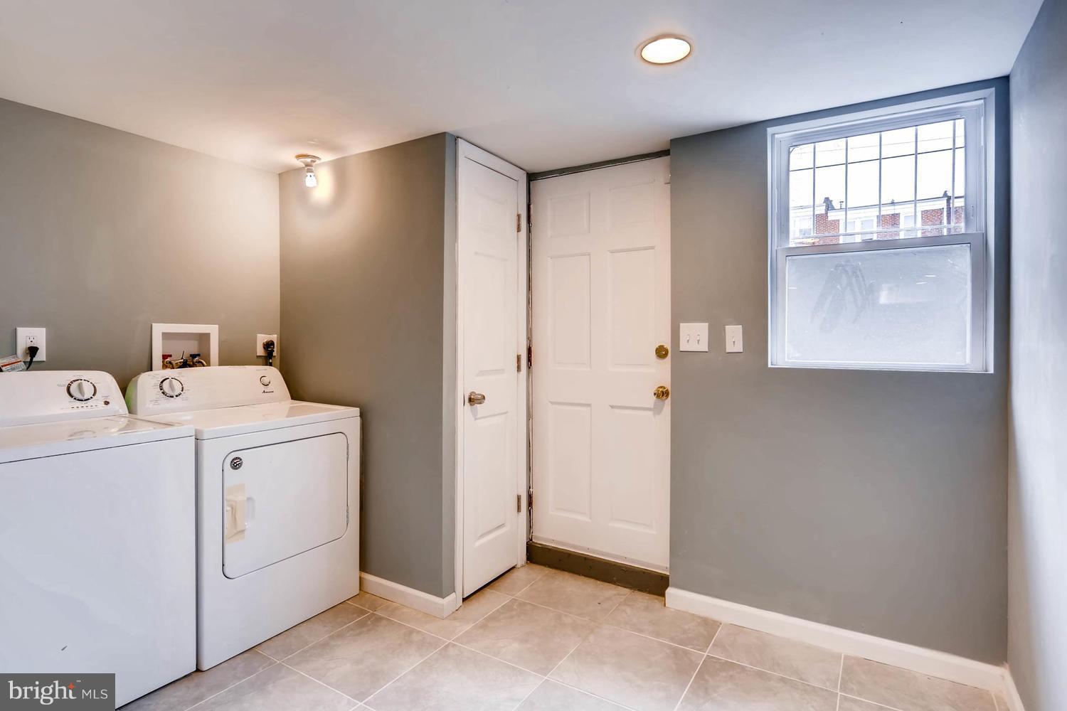 5509 Whitwood Road Baltimore, MD 21206 - Photo 27 of 30 Open Laundry area