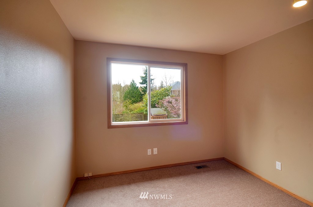 22832 14th Place West Bothell, WA 98021 - Photo 8 of 14