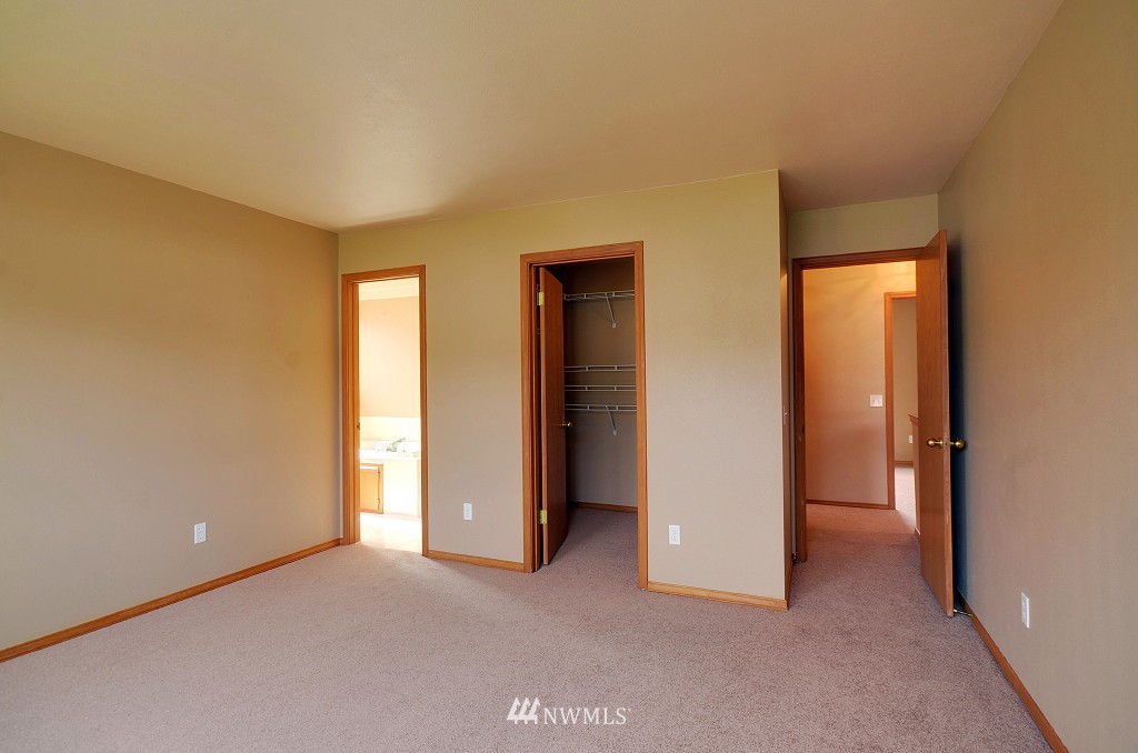 22832 14th Place West Bothell, WA 98021 - Photo 10 of 14
