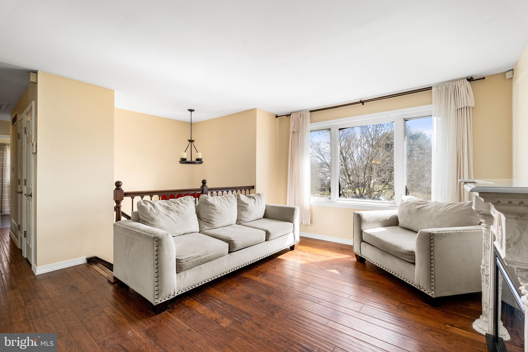 110 White Hall Road Elkton, MD 21921 - Photo 11 of 39 Family room
