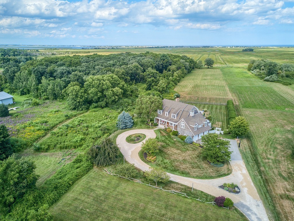 163 High Road Newbury, MA 01951 - Photo 3 of 30 Gallery Image 3