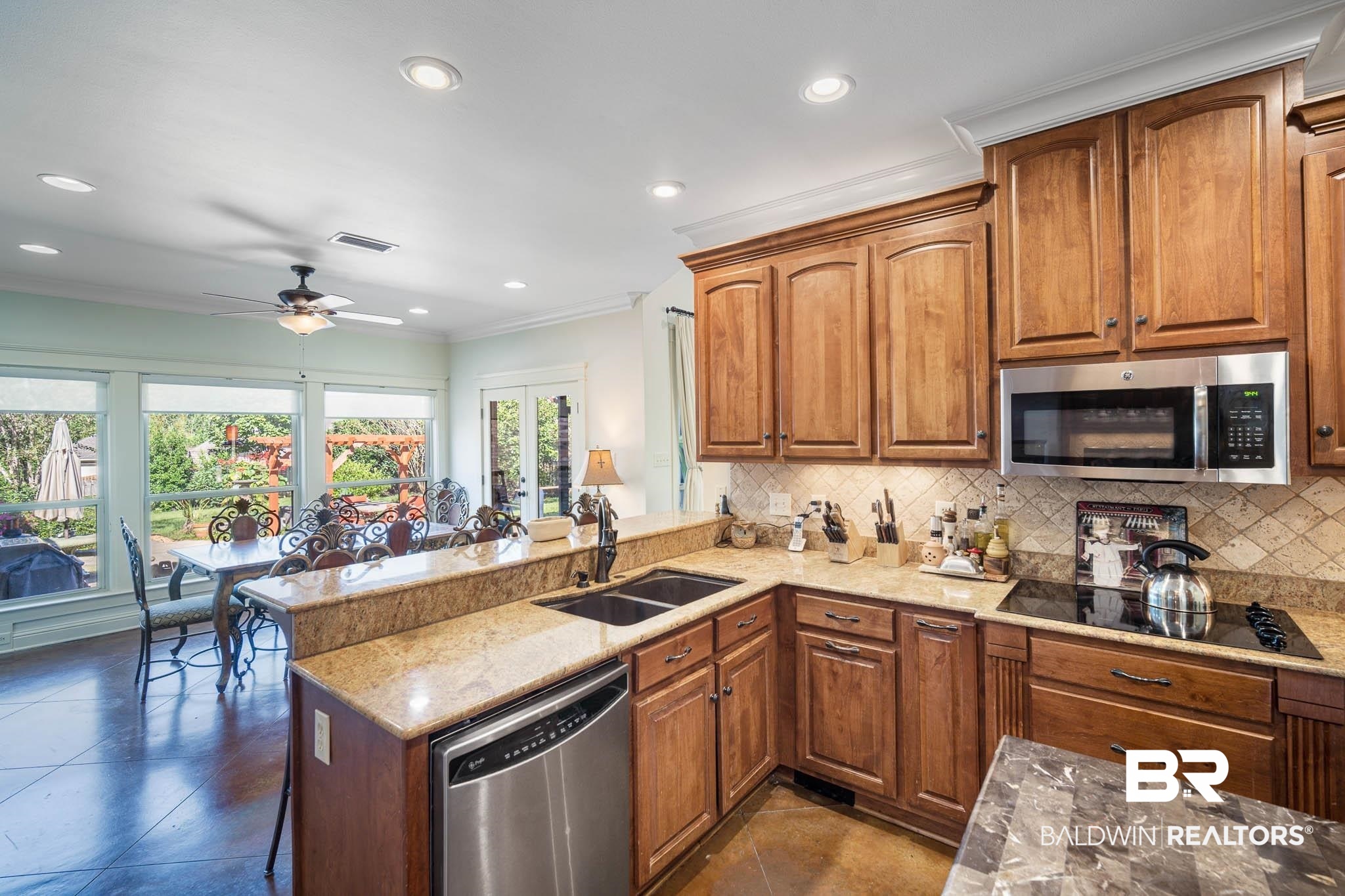24121 Trowbridge Court Daphne, AL 36526 - Photo 12 of 46