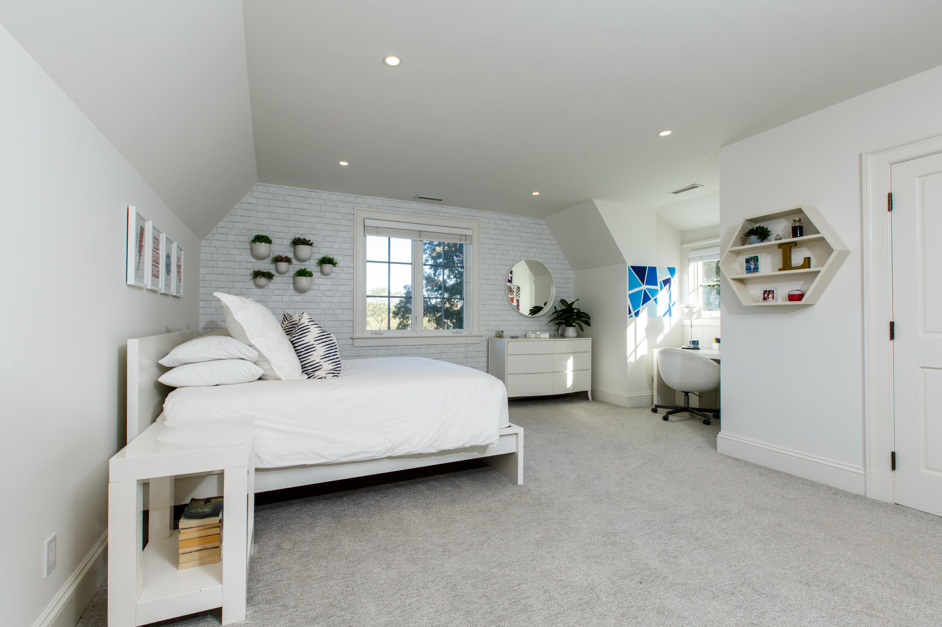 51 Lambert Road New Canaan, CT 06840 - Photo 35 of 62 2ND BEDROOM