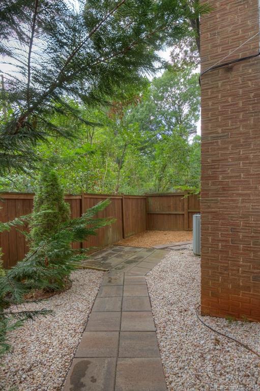 500 Sandridge Road Charlotte, NC 28210 - Photo 22 of 23 Gallery Image 22