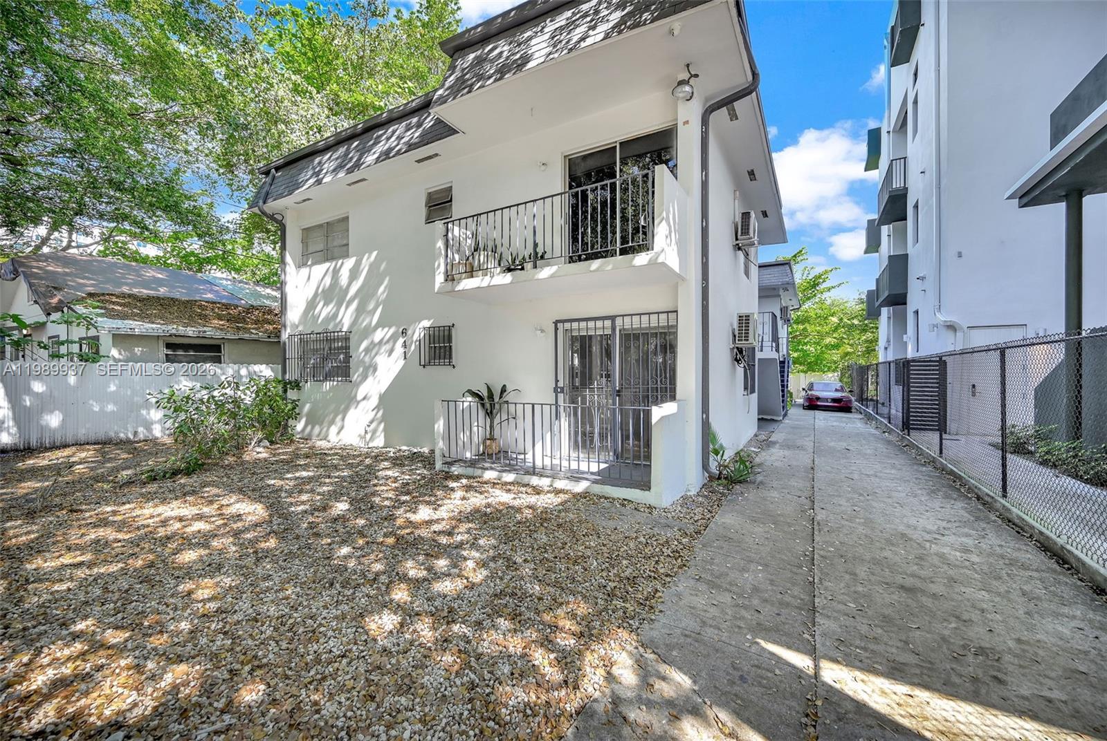 641 Northwest 2nd Street, Unit 1 Miami, FL 33128 - Photo 3 of 24