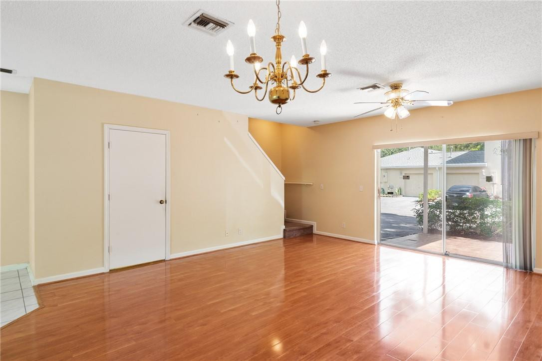 11030 Palm Ridge Lane, Unit 17 Tamarac, FL 33321 - Photo 17 of 32 Living/Dining
