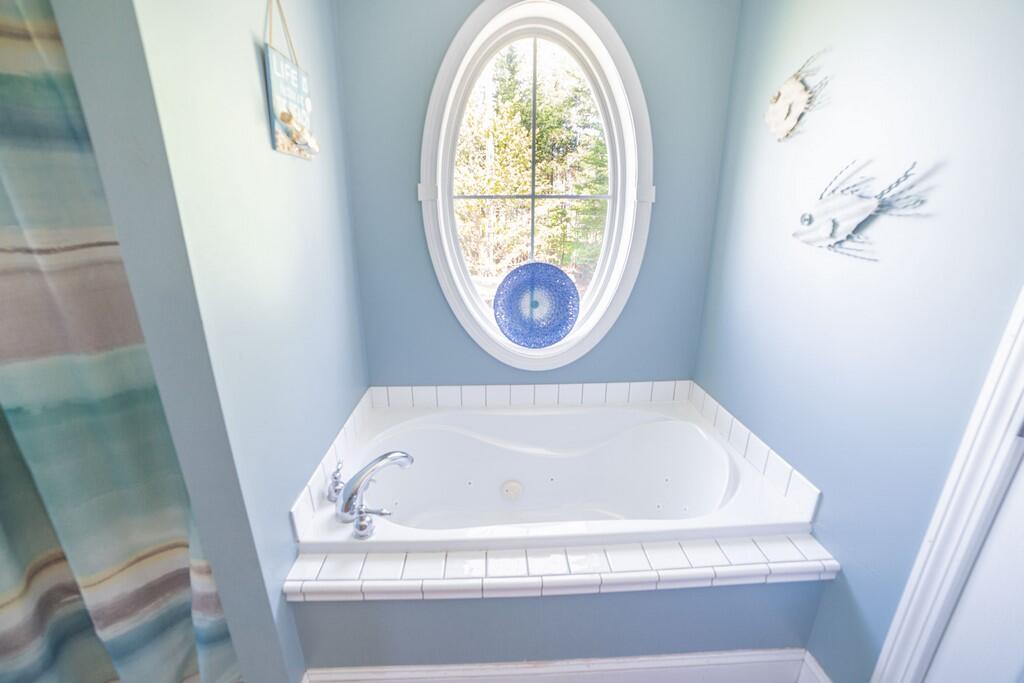 256 10 Road Bradley, ME 04411 - Photo 22 of 103 DSC08176 (Copy)