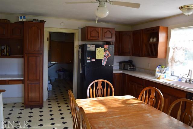 2449 Bearsdale Road Clinton, IL 61727 - Photo 11 of 30
