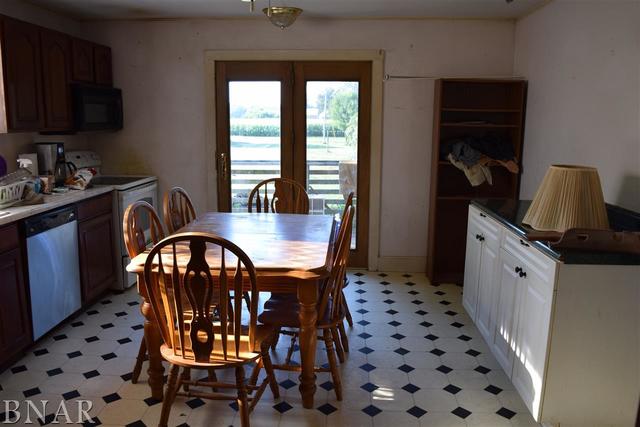 2449 Bearsdale Road Clinton, IL 61727 - Photo 12 of 30
