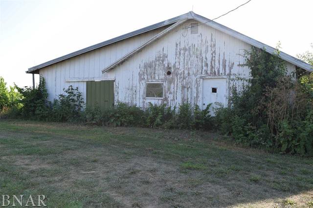 2449 Bearsdale Road Clinton, IL 61727 - Photo 24 of 30