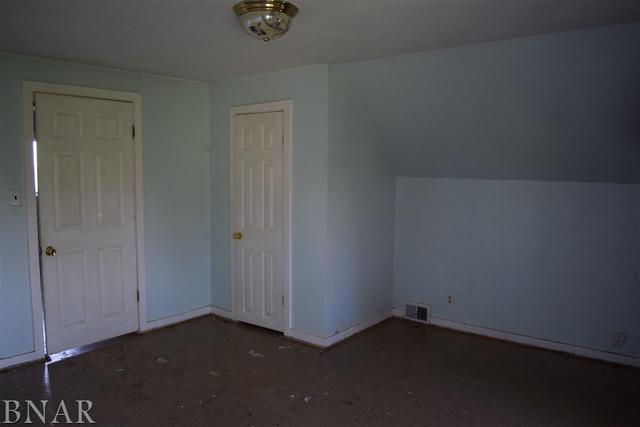 2449 Bearsdale Road Clinton, IL 61727 - Photo 8 of 30