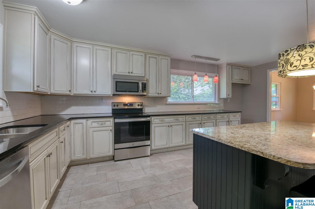 2252 Farley Road Birmingham, AL 35226 - Photo 17 of 41
