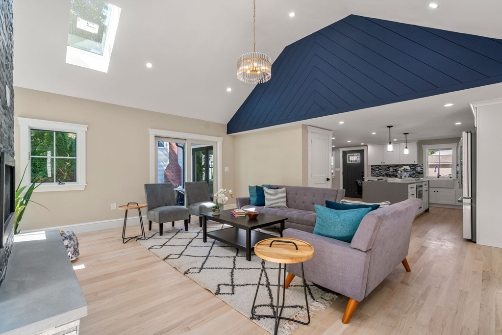 10 Robinson Road Medford, MA 02155 - Photo 11 of 38 Gallery Image 11