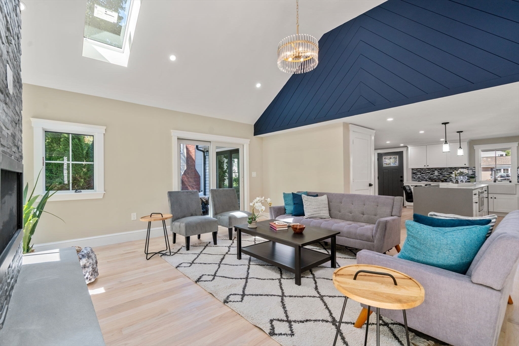 10 Robinson Road Medford, MA 02155 - Photo 12 of 38 Gallery Image 12