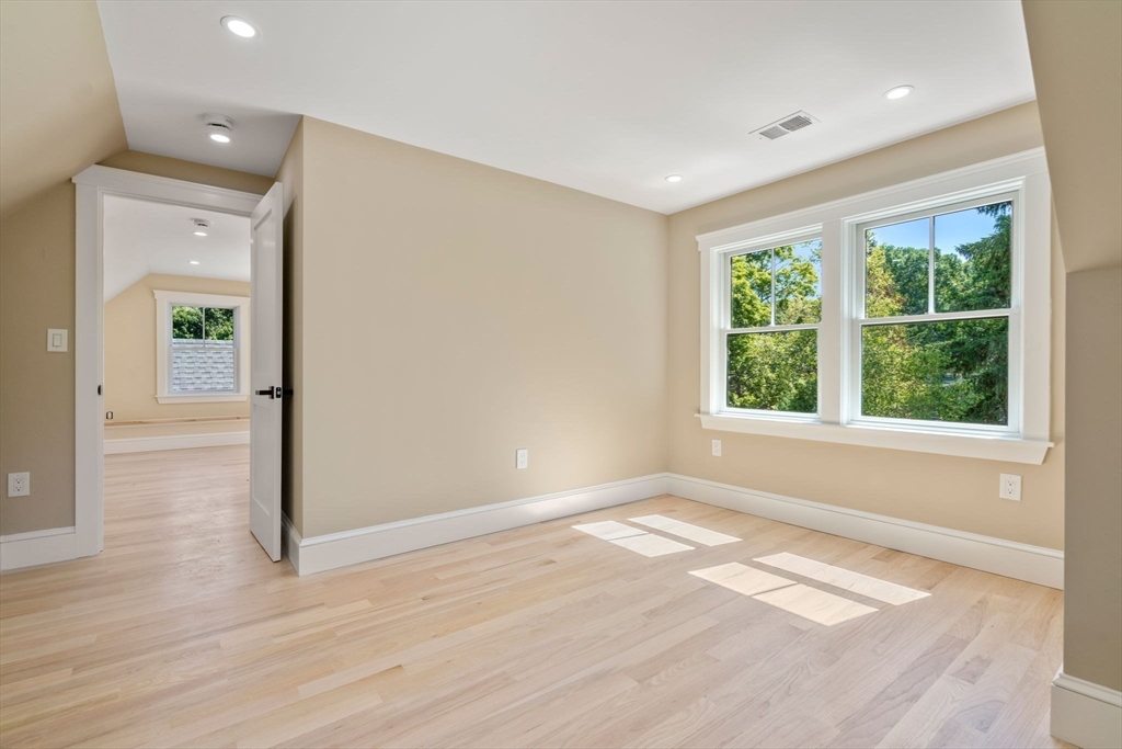 10 Robinson Road Medford, MA 02155 - Photo 34 of 38 Gallery Image 34
