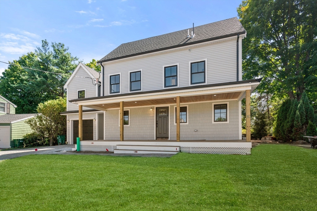 10 Robinson Road Medford, MA 02155 - Photo 4 of 38 Gallery Image 4