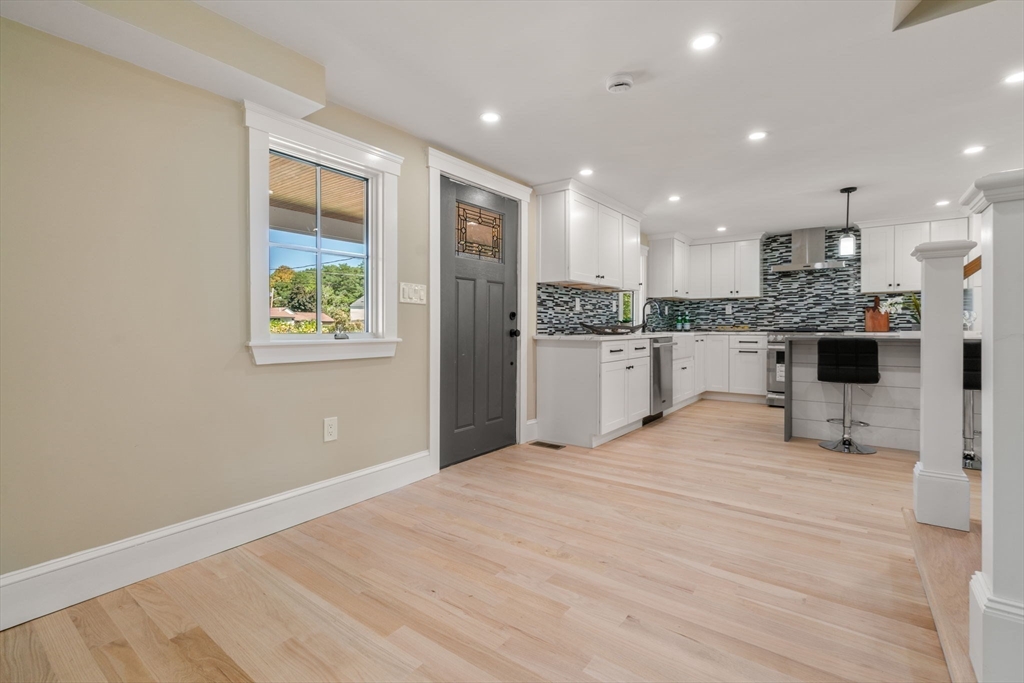 10 Robinson Road Medford, MA 02155 - Photo 7 of 38 Gallery Image 7