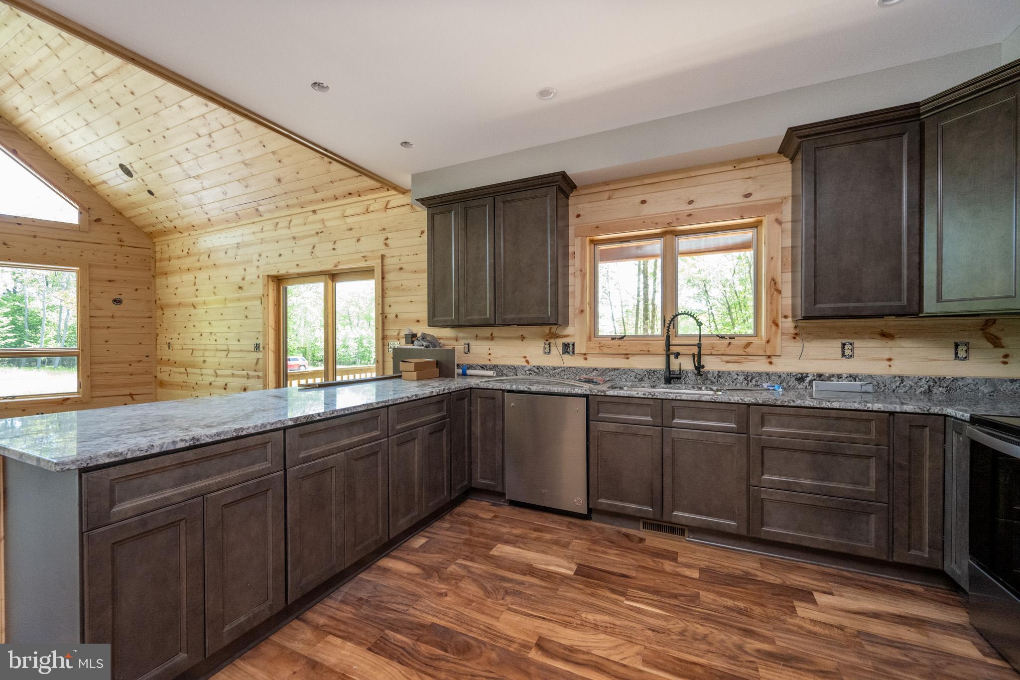 1333 Wisp Mountain Road McHenry, MD 21541 - Photo 17 of 59