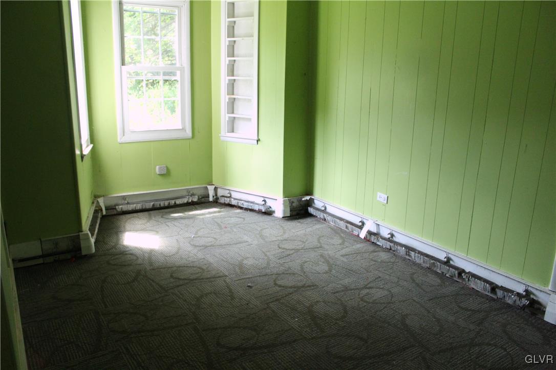 2076 Long Run Road Lehighton, PA 18235 - Photo 8 of 8 Gallery Image 8
