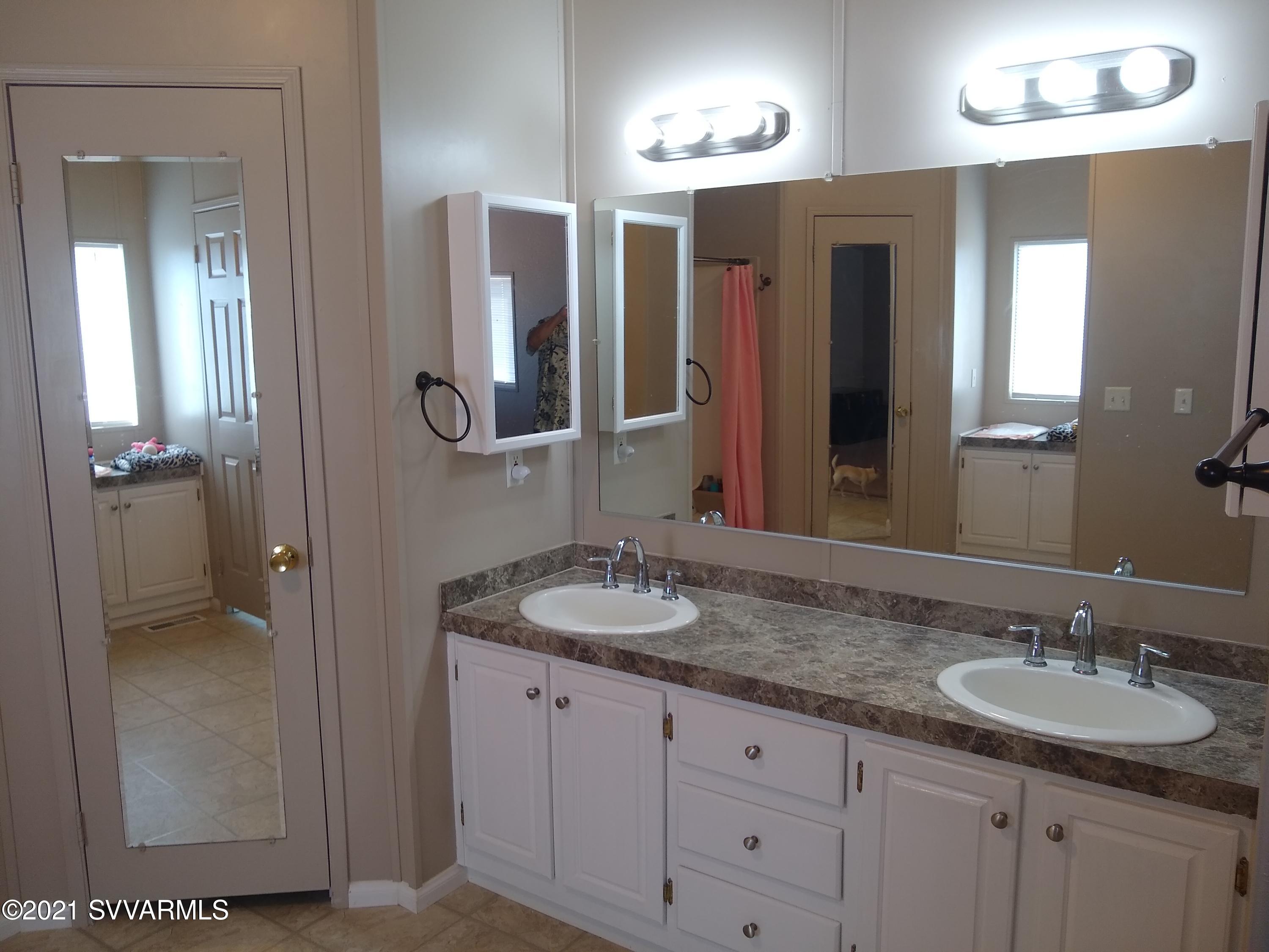 3581 East Drover Rimrock, AZ 86335 - Photo 9 of 25 Master bath vanity 2