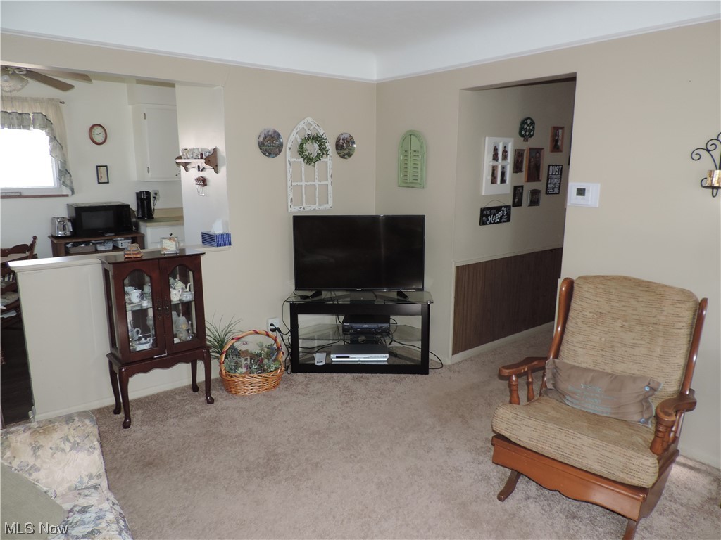 23140 Cedar Point Road Brook Park, OH 44142 - Photo 4 of 14 Gallery Image 4