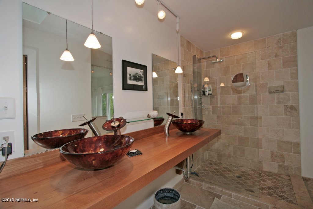 10922 Crosswicks Road Jacksonville, FL 32256 - Photo 4 of 50 Master Suite Bathroom