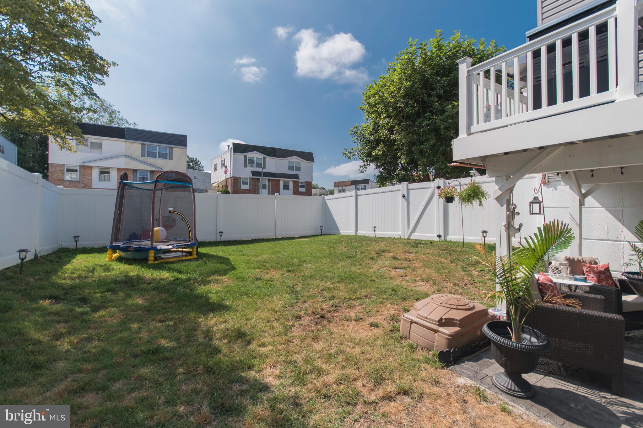 3825 Greenacres Road Philadelphia, PA 19154 - Photo 22 of 25