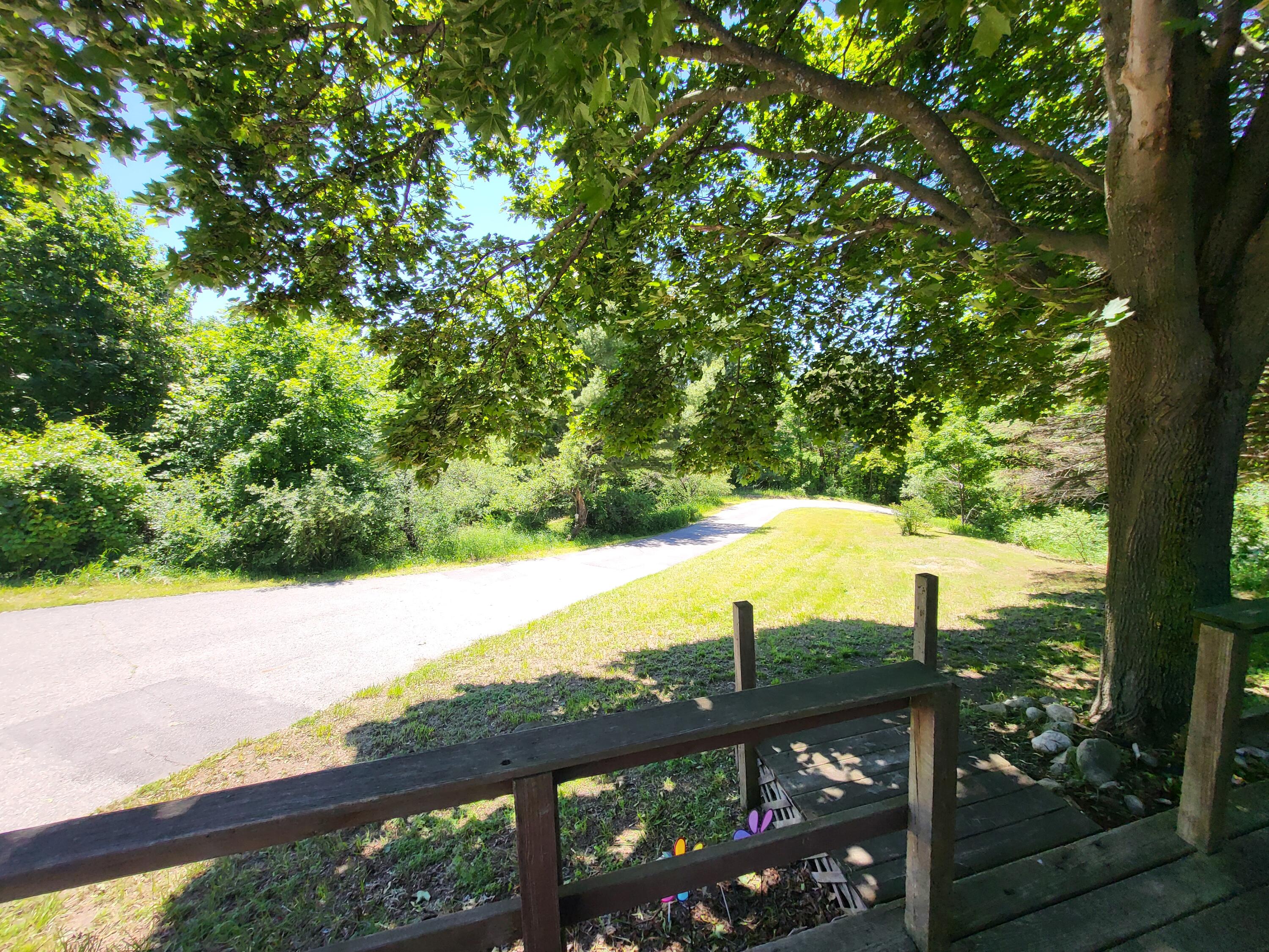 895 Edenhill Road Beulah, MI 49617 - Photo 5 of 71 20240610_140014