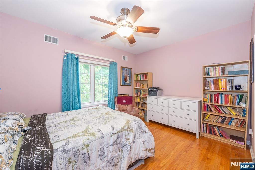 5 Raintree Court Butler, NJ 07405 - Photo 19 of 38