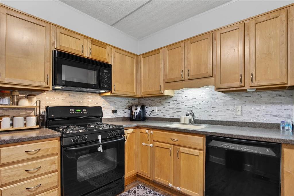1500 Worcester Road, Unit 308 Framingham, MA 01702 - Photo 8 of 32