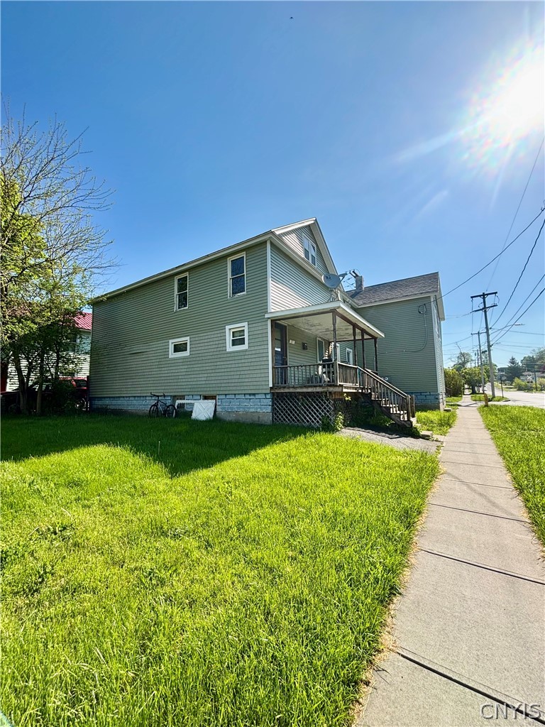 37 Perrine Street Auburn, NY 13021 - Photo 3 of 15