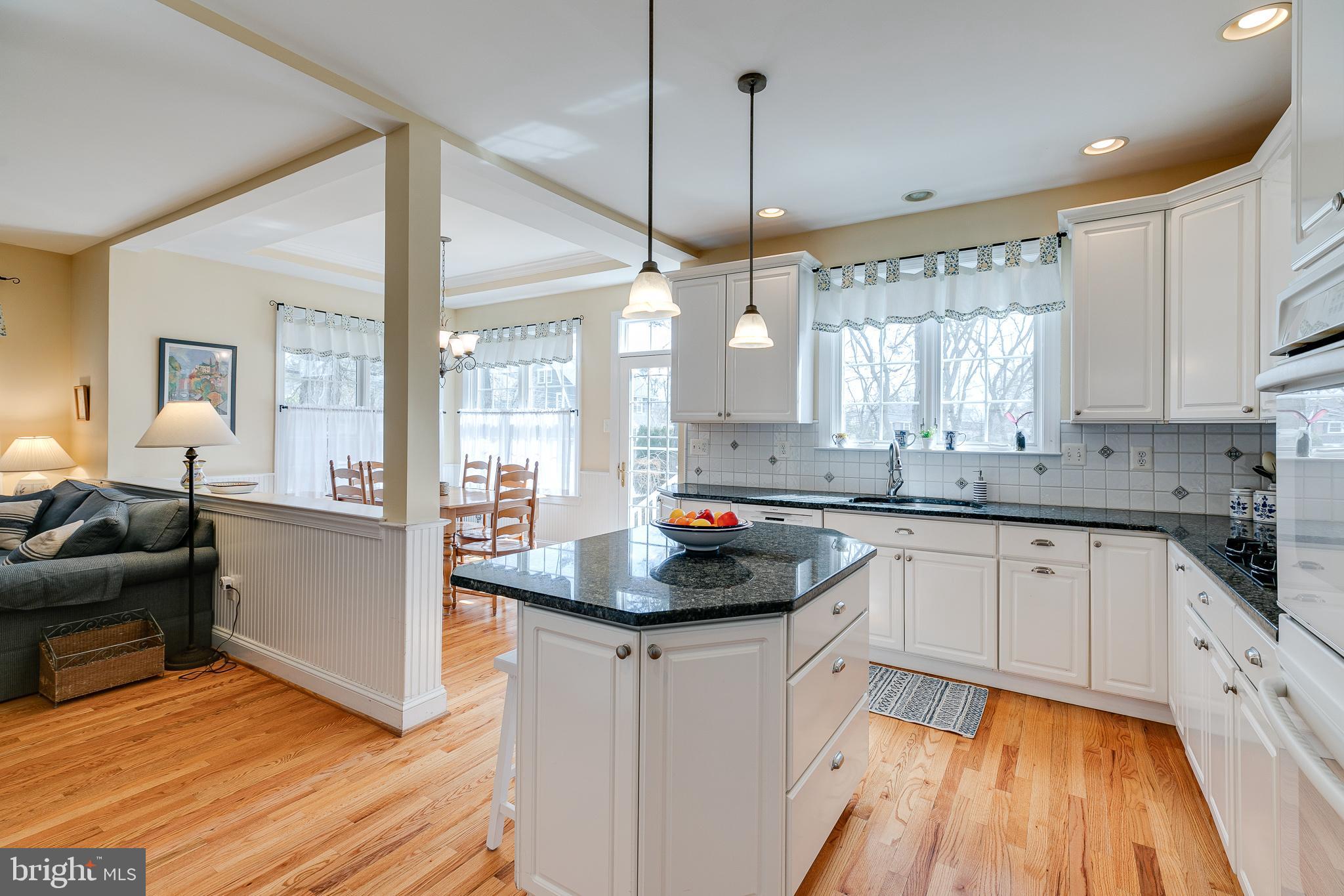 643 Valley View Road Ardmore, PA 19003 - Photo 11 of 53