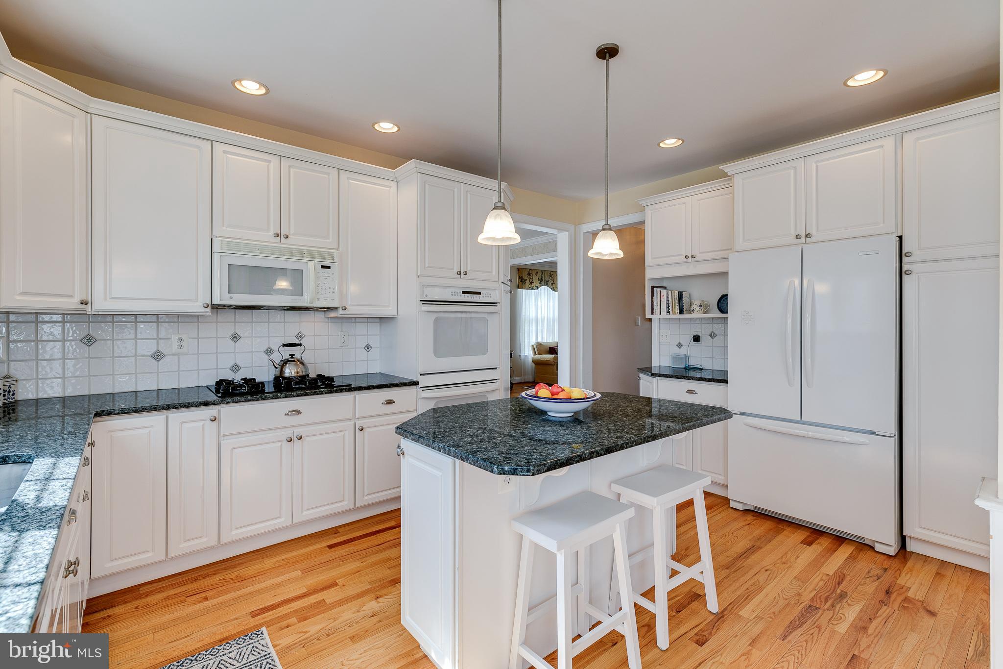 643 Valley View Road Ardmore, PA 19003 - Photo 9 of 53