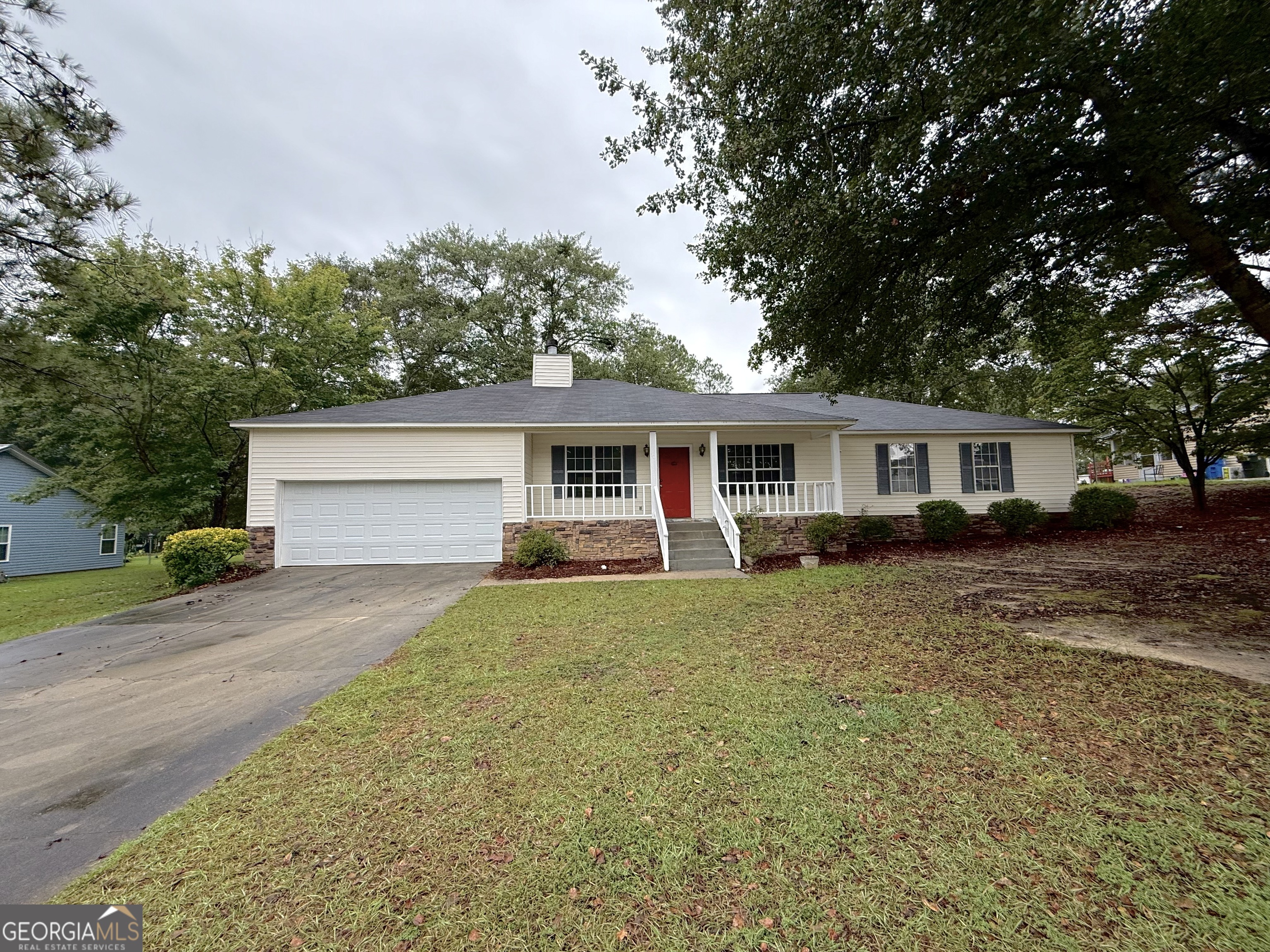 105 Mockingbird Drive Dublin, GA 31021 - Photo 3 of 48