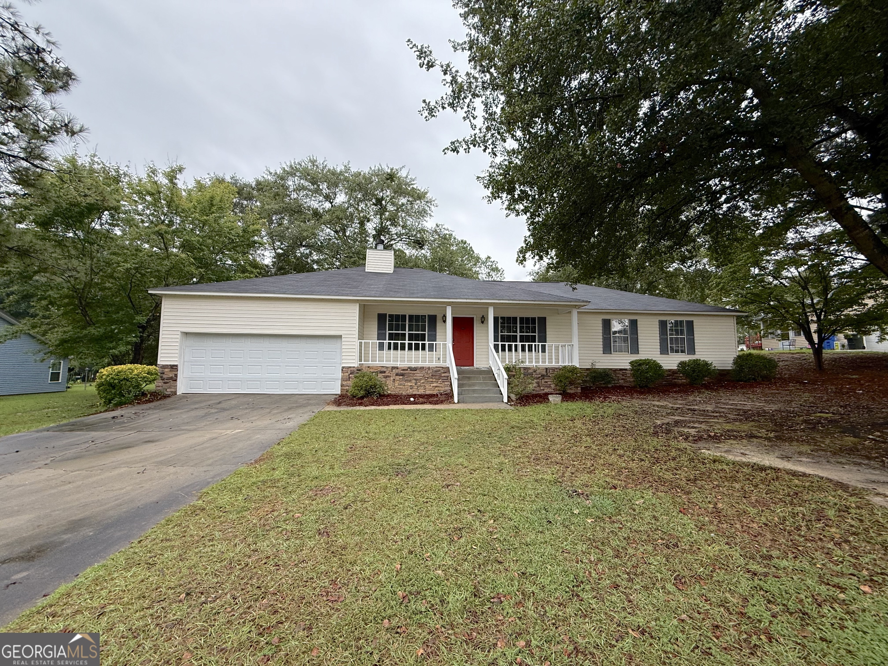 105 Mockingbird Drive Dublin, GA 31021 - Photo 4 of 48