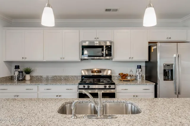 $408,900 | 197 Mayflower Drive Northwest, Unit 31, Calabash, NC 28467