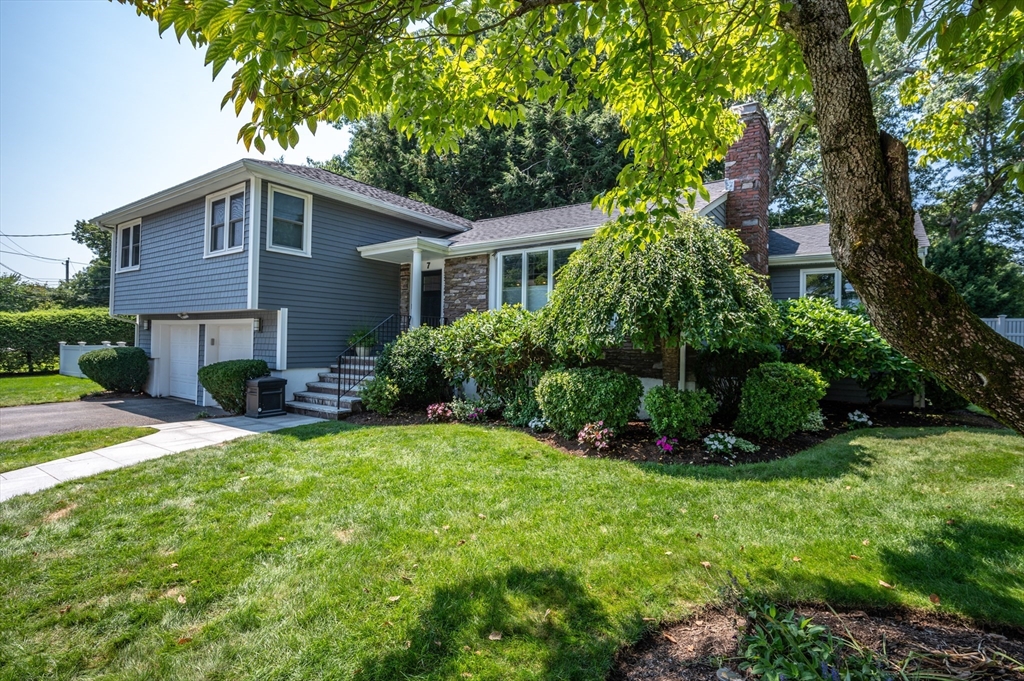 7 Sevland Road Newton, MA 02459 - Photo 2 of 36