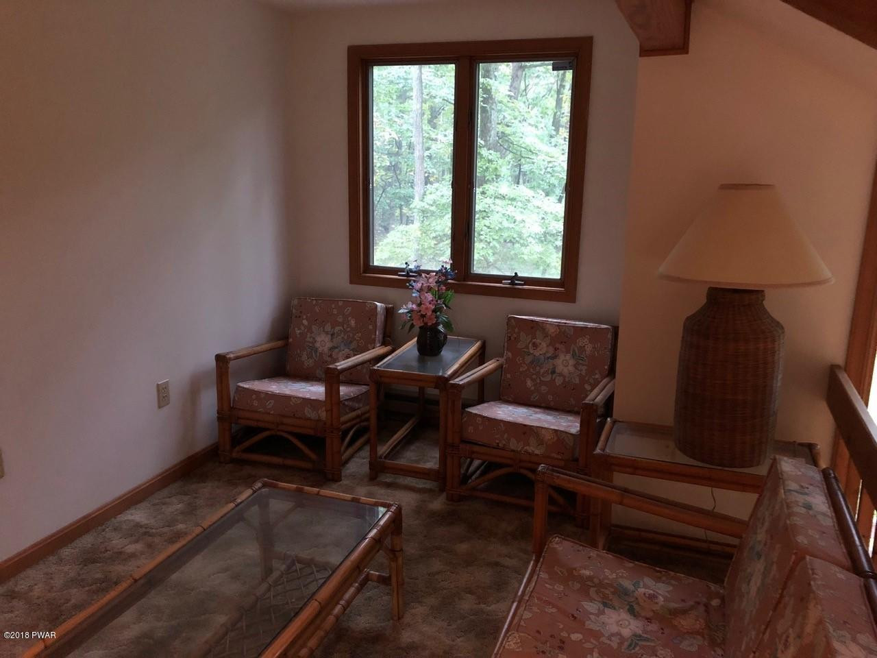 1008 Jackson View Road Stroudsburg, PA 18360 - Photo 10 of 10 Loft