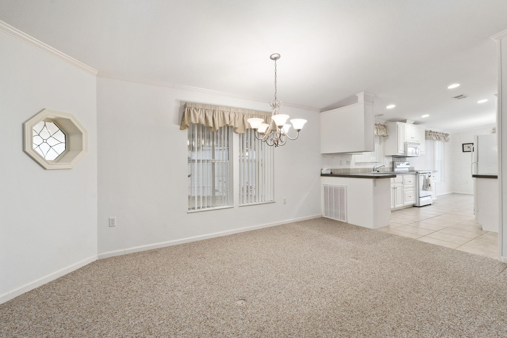 6910 Southeast Congress Street Hobe Sound, FL 33455 - Photo 8 of 38 18-web-or-mls-DSC07899