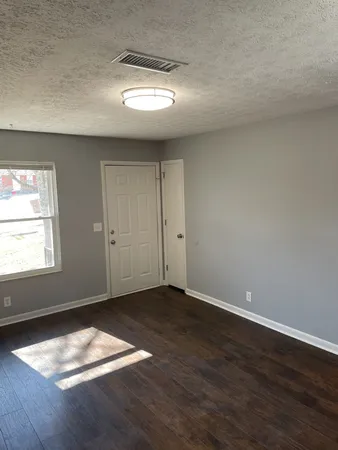 $1,450 | 715 Virginia Avenue, Nashville, TN 37216