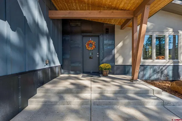 $899,000 | 170 Hay Barn Road, Durango, CO 81301