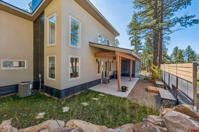 $899,000 | 170 Hay Barn Road, Durango, CO 81301