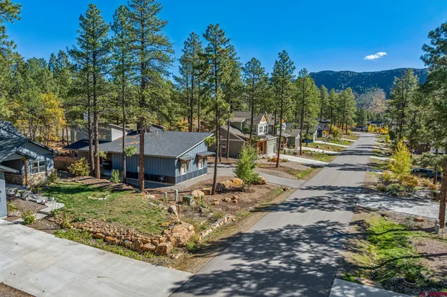 $899,000 | 170 Hay Barn Road, Durango, CO 81301