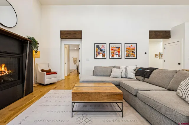 $899,000 | 170 Hay Barn Road, Durango, CO 81301