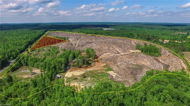 $1,025,000 | 3488 Highway 134, Troy, NC 27371