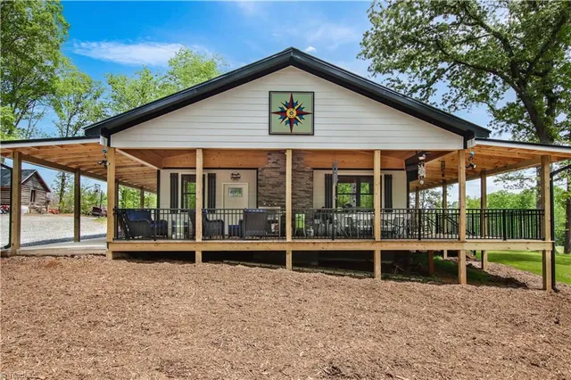 $1,025,000 | 3488 Highway 134, Troy, NC 27371