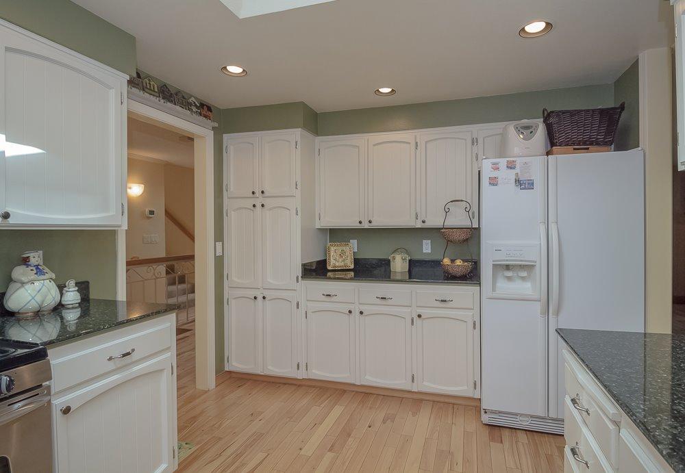585 Pierce Road Medford, OR 97504 - Photo 15 of 35 Additional Photo